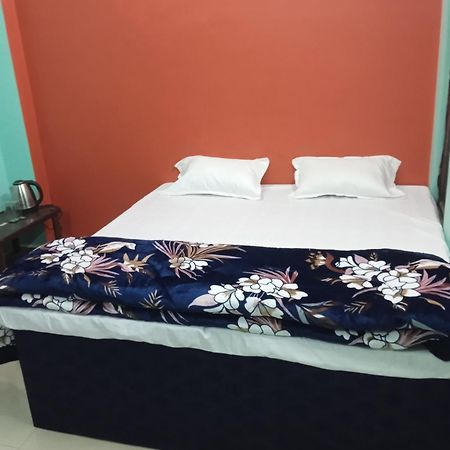 Rastogi Niwas - 3Km Away From Triveni Sangam Villa Prayagraj Ngoại thất bức ảnh