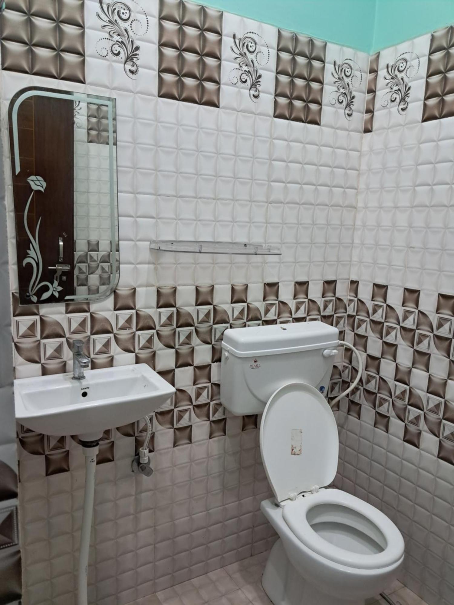 Rastogi Niwas - 3Km Away From Triveni Sangam Villa Prayagraj Ngoại thất bức ảnh