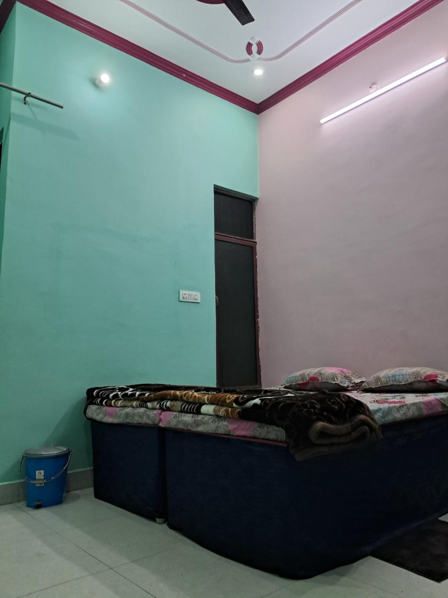Rastogi Niwas - 3Km Away From Triveni Sangam Villa Prayagraj Ngoại thất bức ảnh