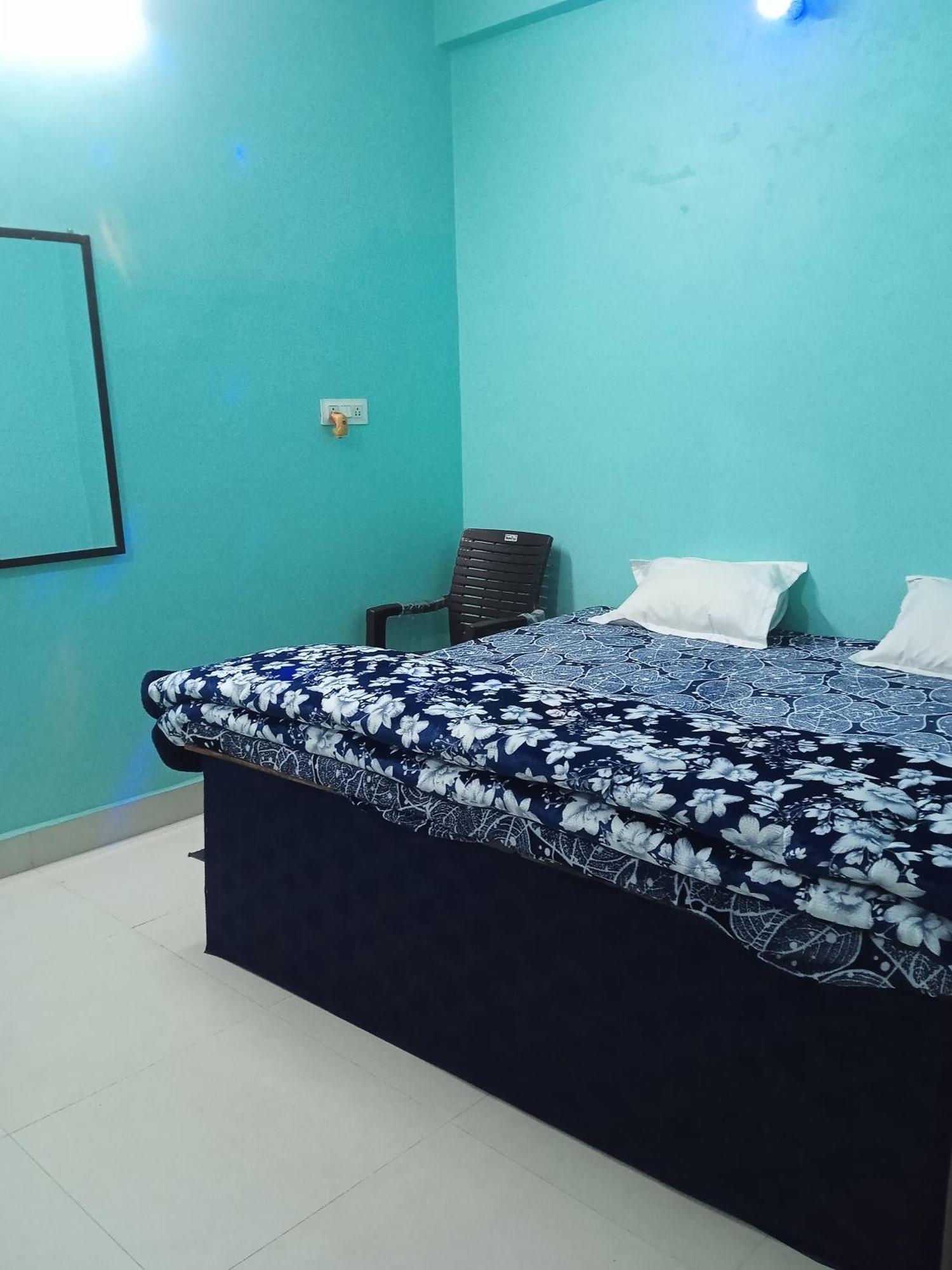 Rastogi Niwas - 3Km Away From Triveni Sangam Villa Prayagraj Ngoại thất bức ảnh