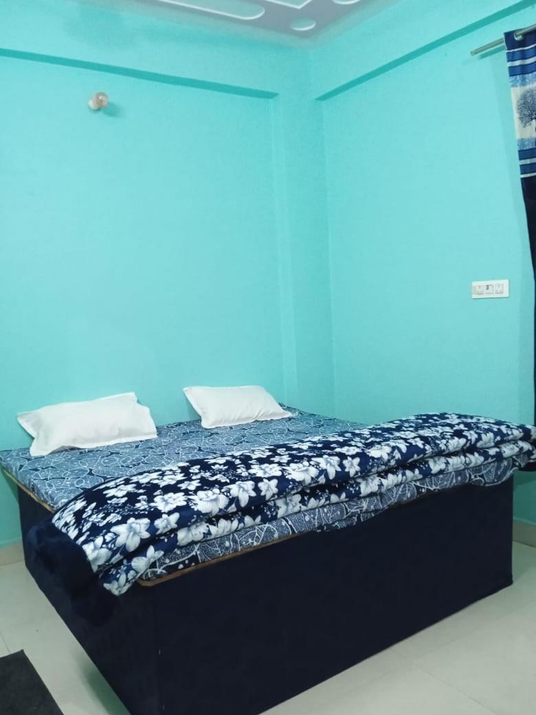 Rastogi Niwas - 3Km Away From Triveni Sangam Villa Prayagraj Ngoại thất bức ảnh